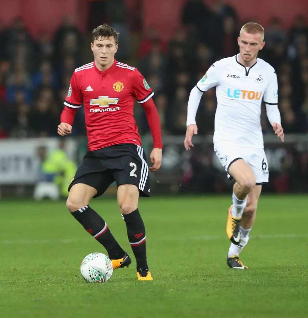 他在年轻一 他在年轻一